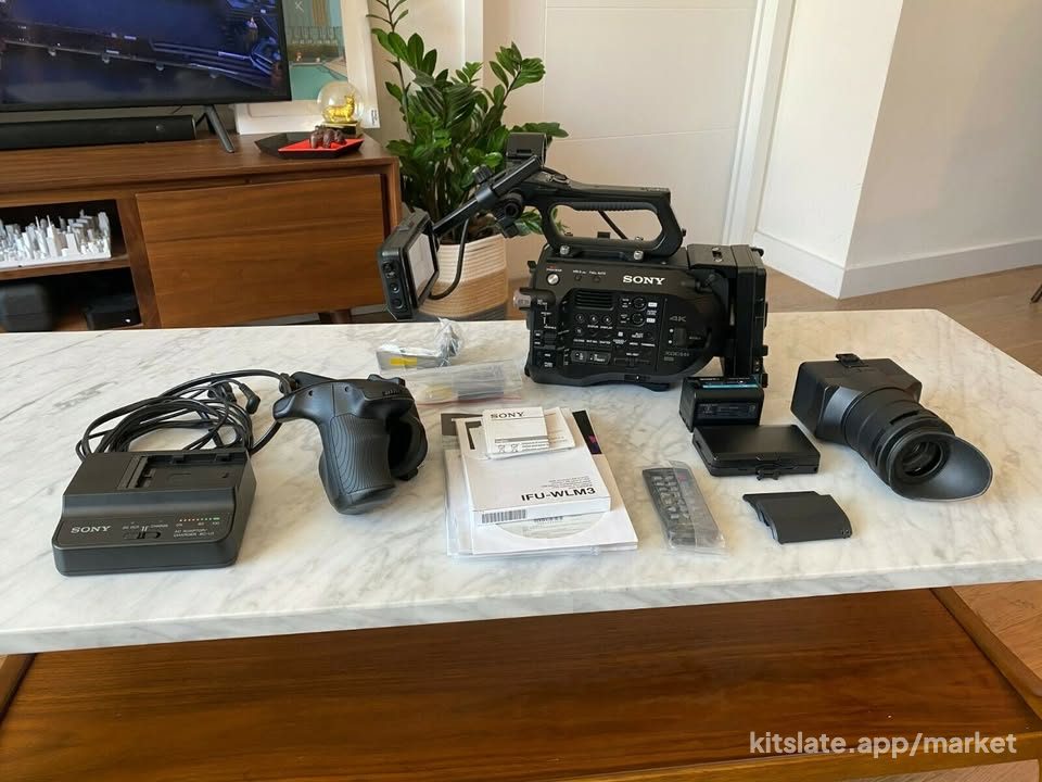 Sony PXW-FS7M2 XDCAM Super 35 Camera System — used other for sale in New York, NY, United States