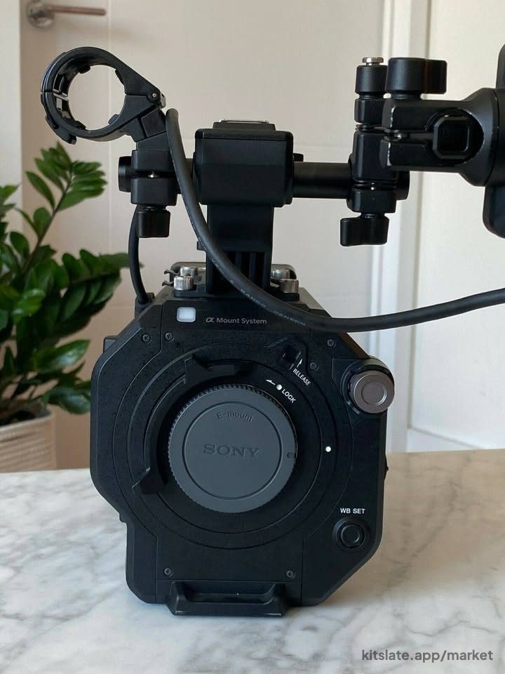 Sony PXW-FS7M2 XDCAM Super 35 Camera System — used other for sale in New York, NY, United States
